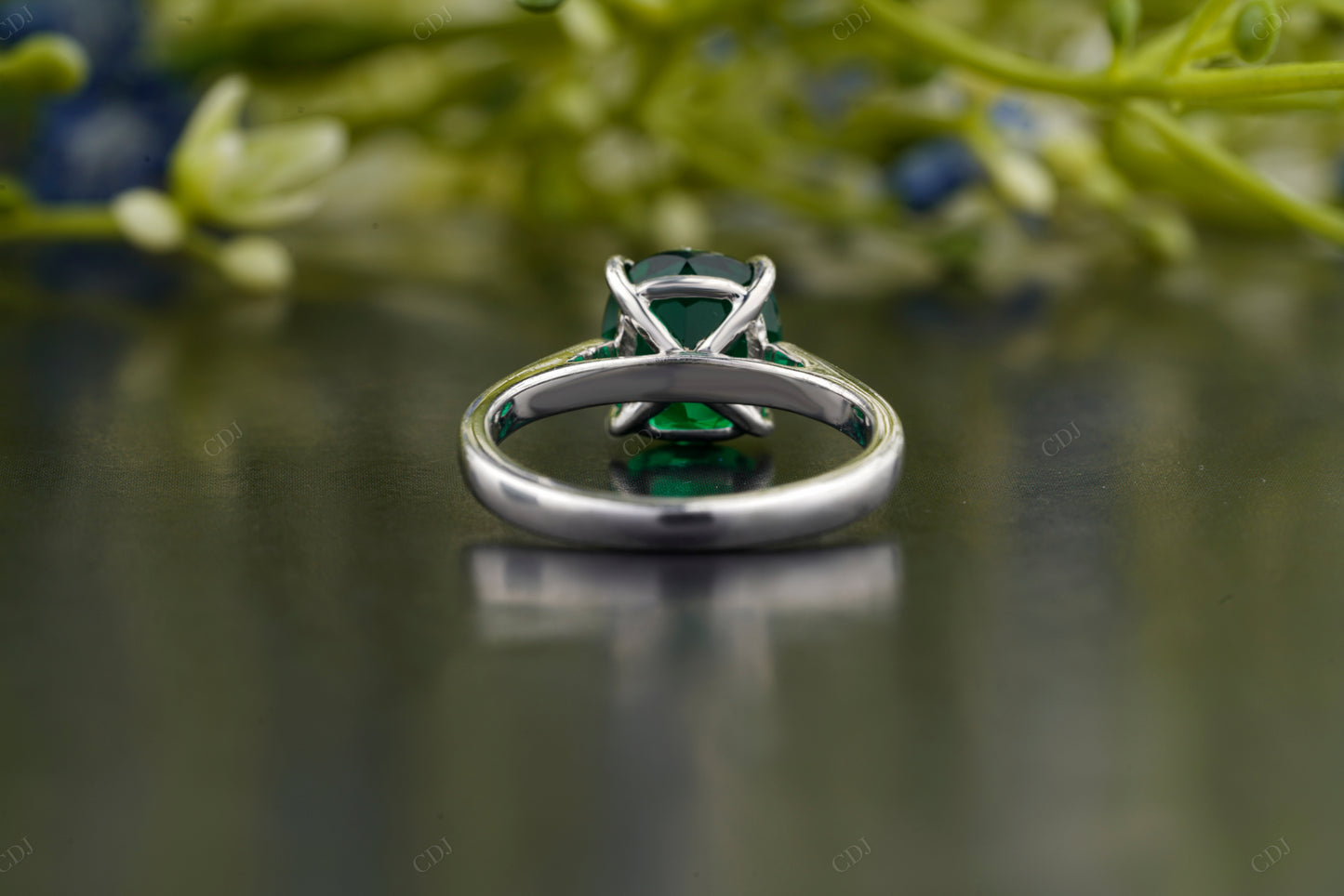 Oval Cut Green Emerald Solitaire Ring