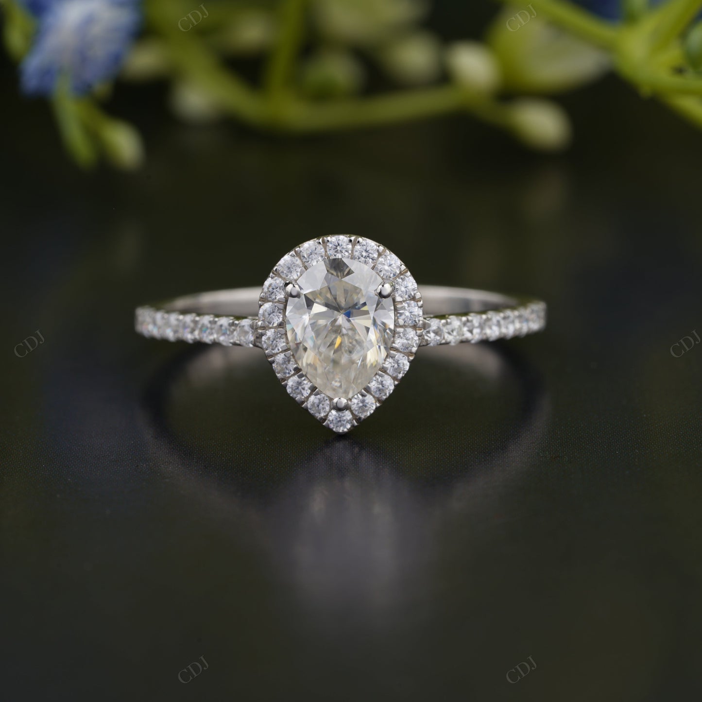 Lab-Grown Diamond Floral Halo Ring