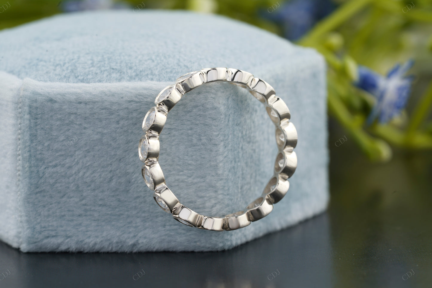 Classic Round Lab-Grown Diamond Band
