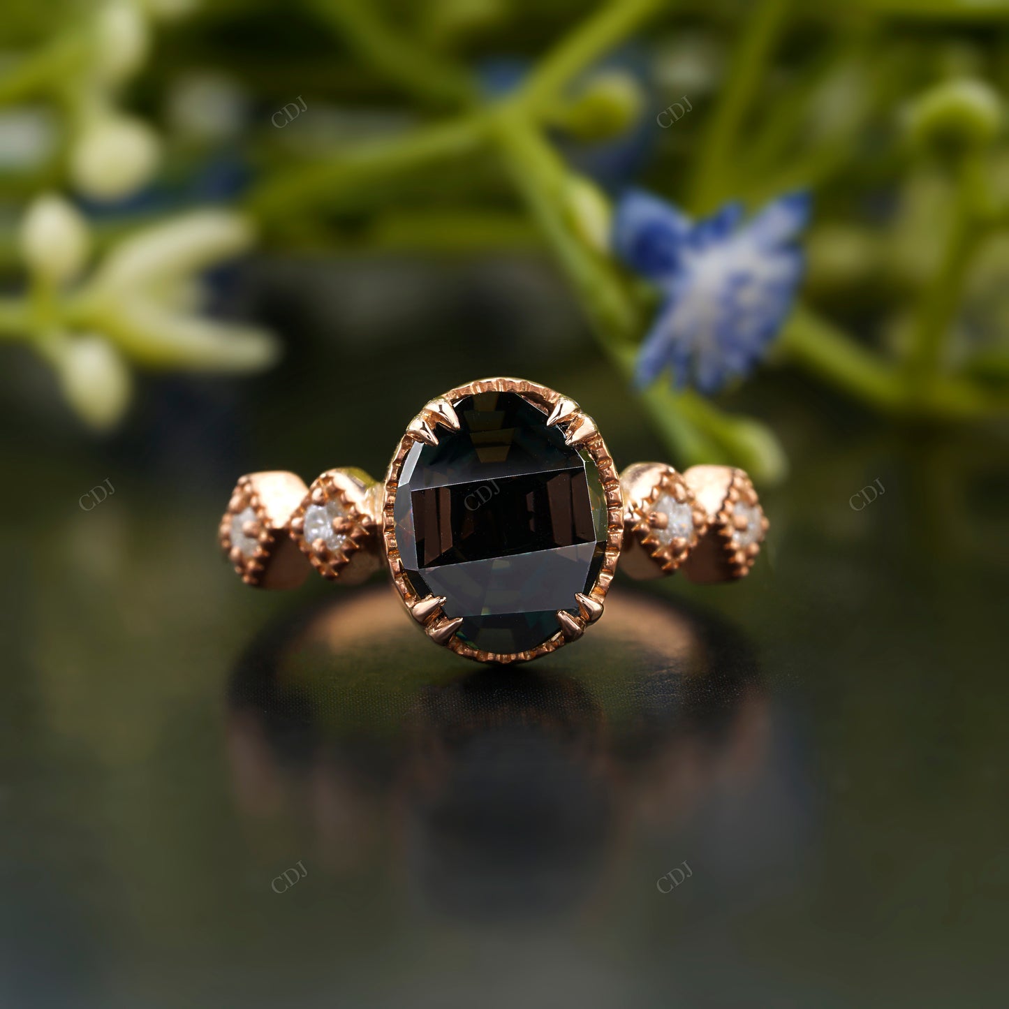 Oval Lab-Grown Diamond Vintage Ring