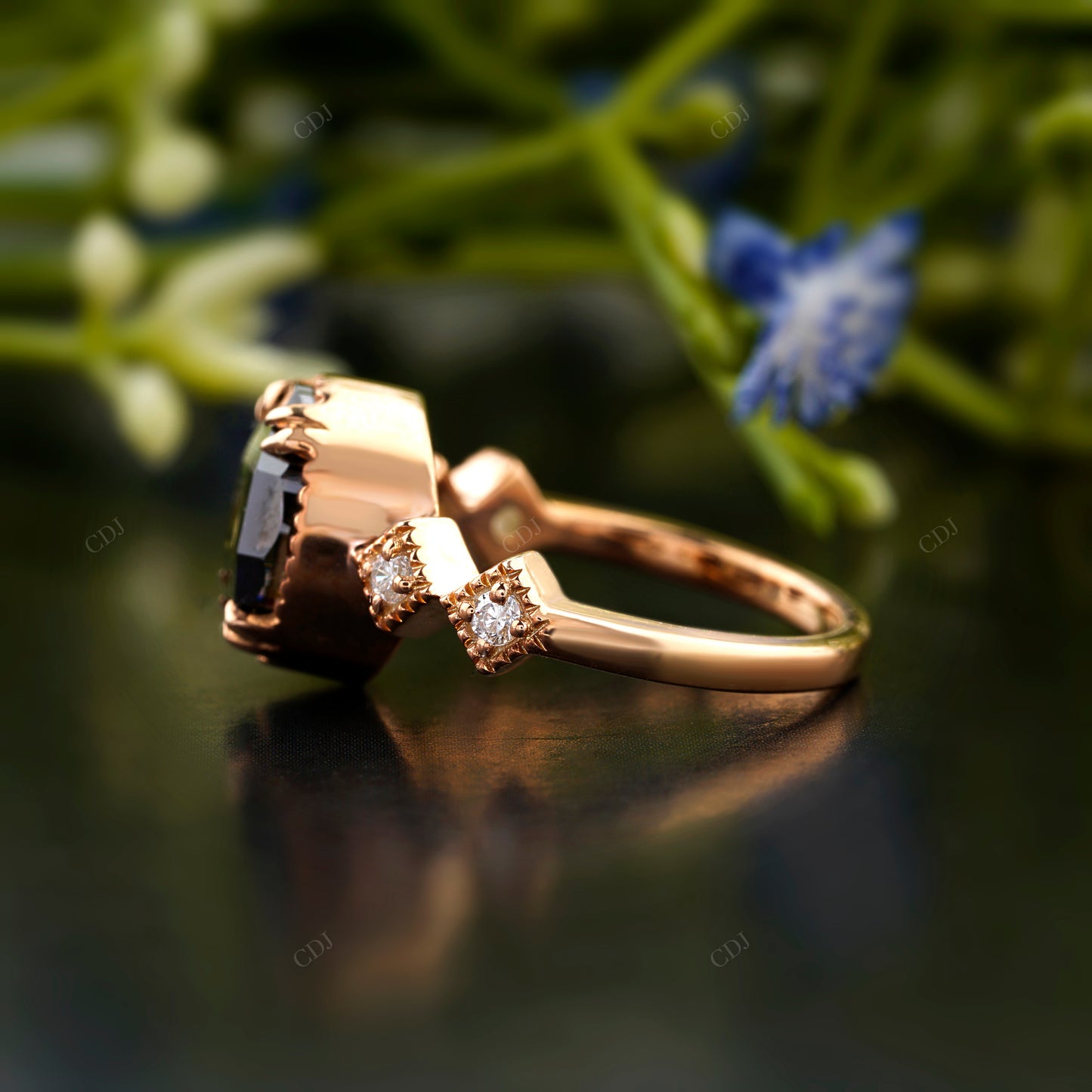 Oval Lab-Grown Diamond Vintage Ring