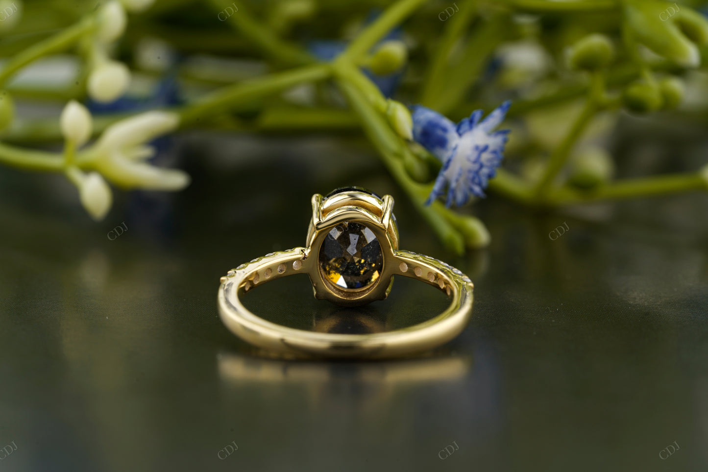 Black Lab-Grown Diamond Oval Pavé Ring