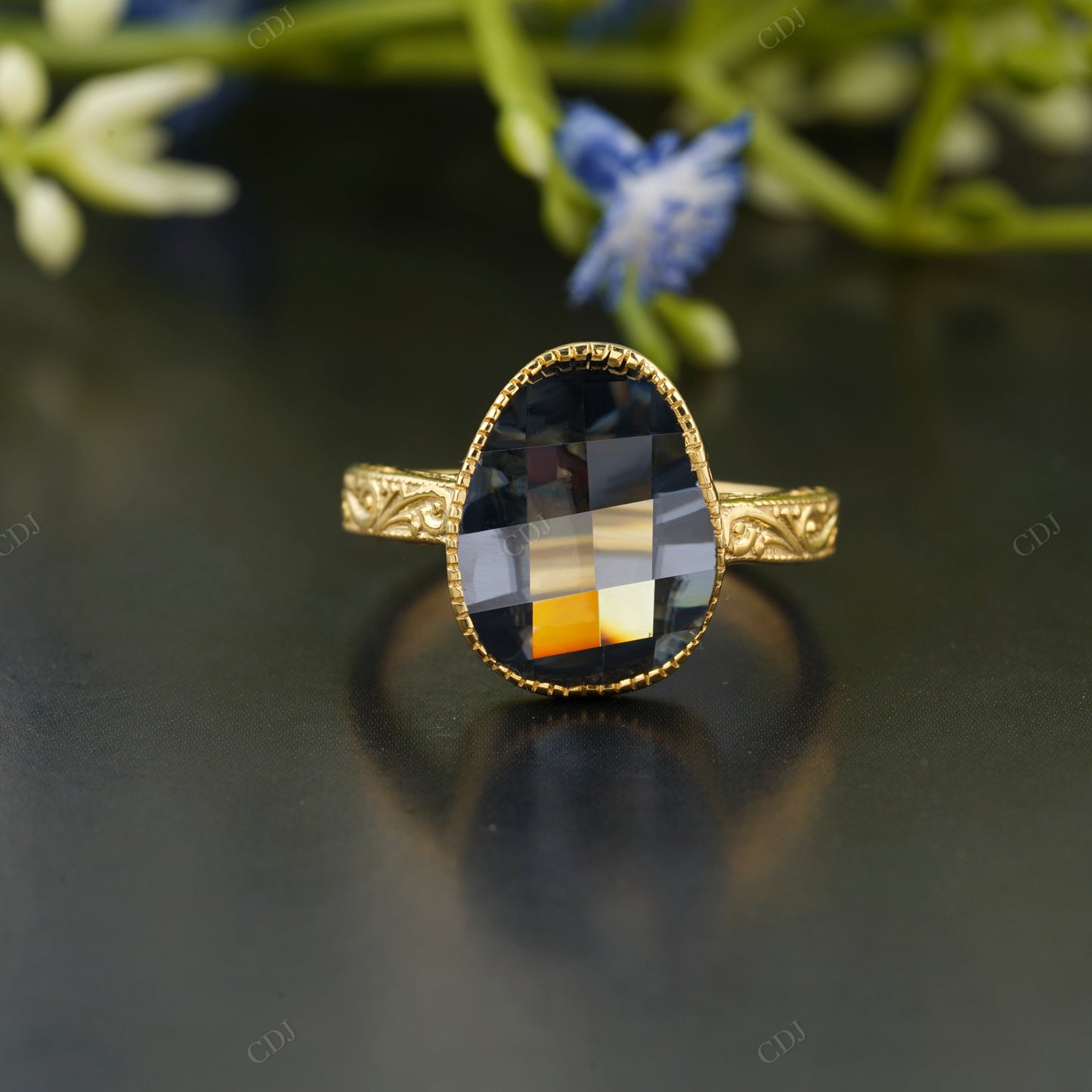 Black Pear Moissanite Vintage Gold Ring