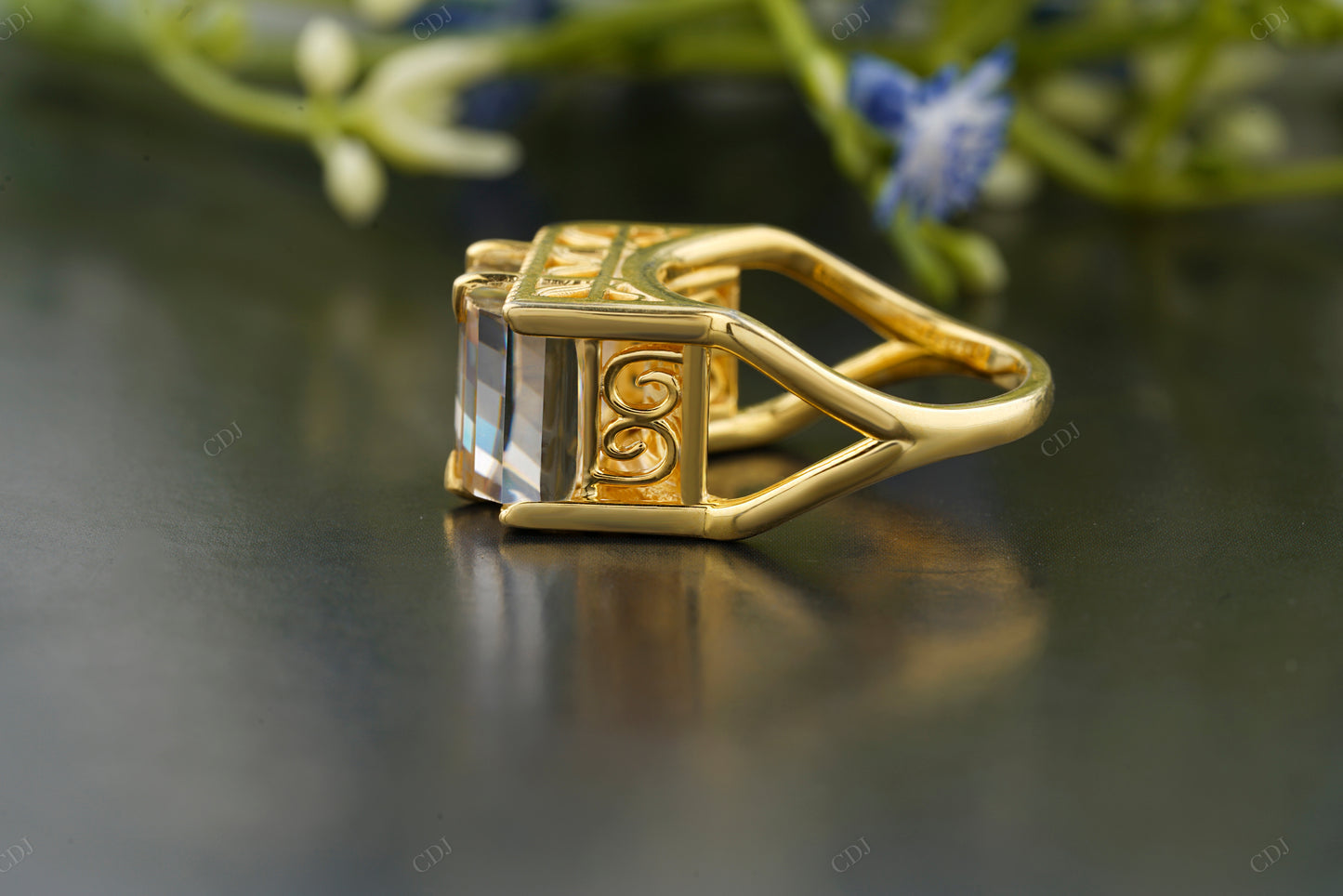 Vintage Emerald Lab-Grown Diamond Ring