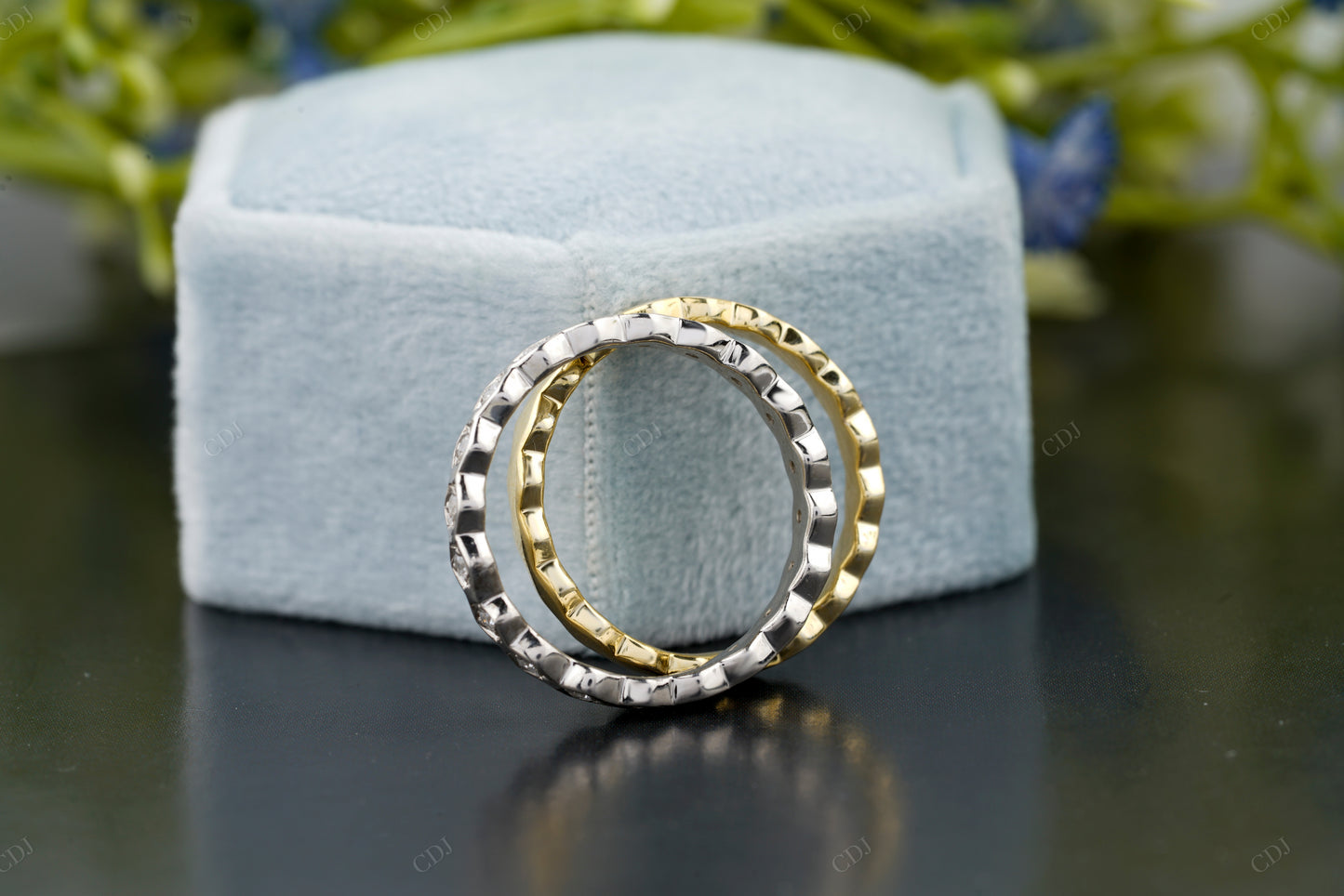 Two-Tone Lab-Grown Diamond Pavé Band