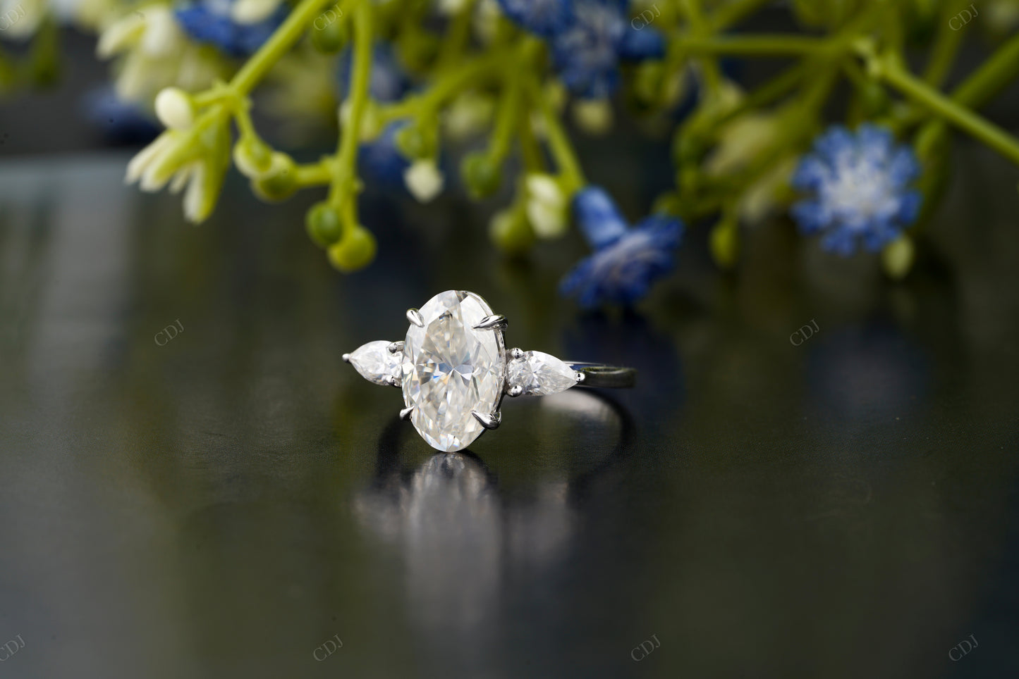 Lab-Grown Diamond Nature Inspired Ring
