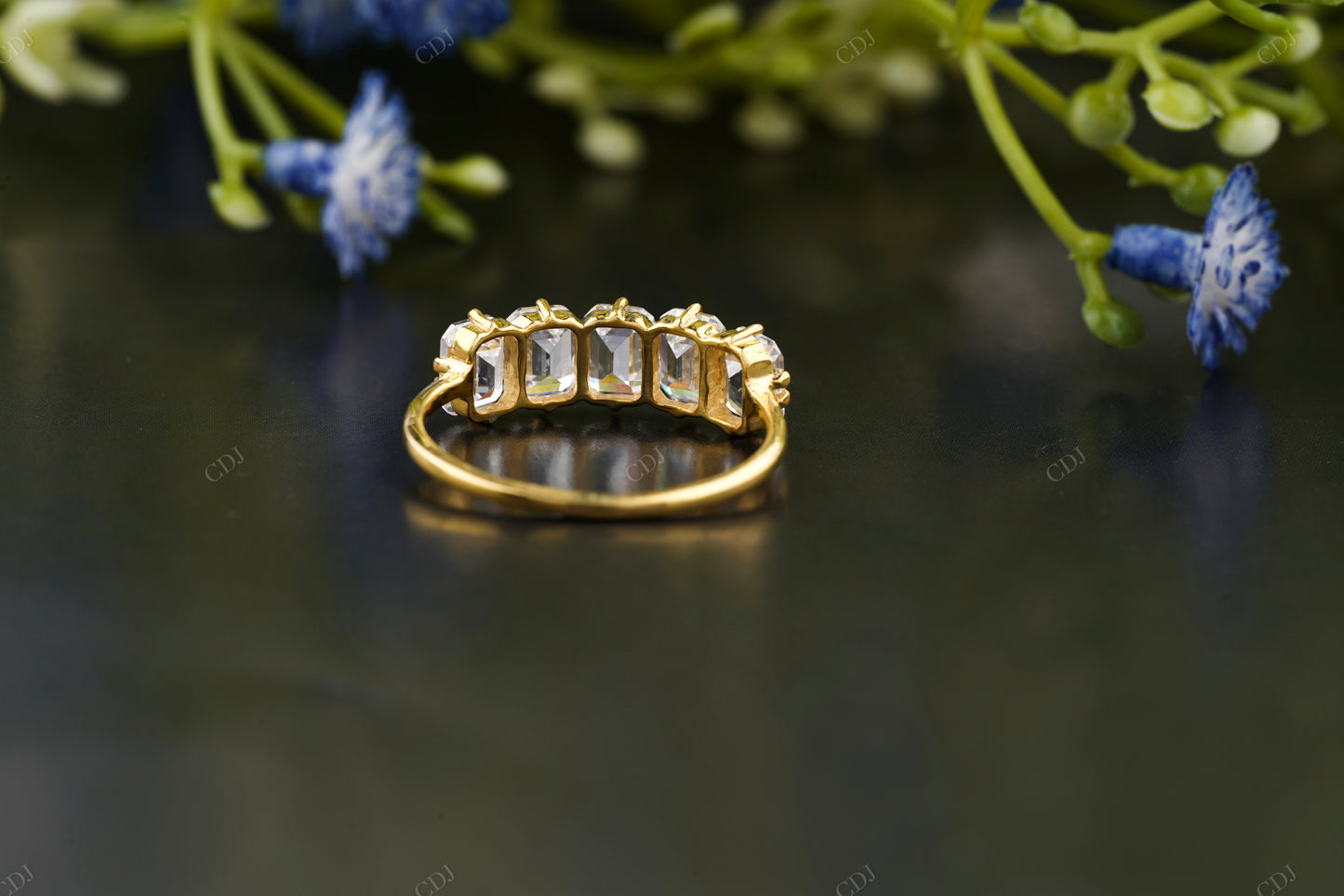 Lab-Grown Diamond Prong Set Band Ring