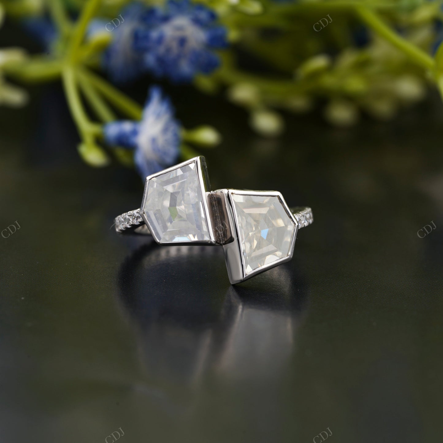Geometric Hexagon Lab-Grown Diamond Ring