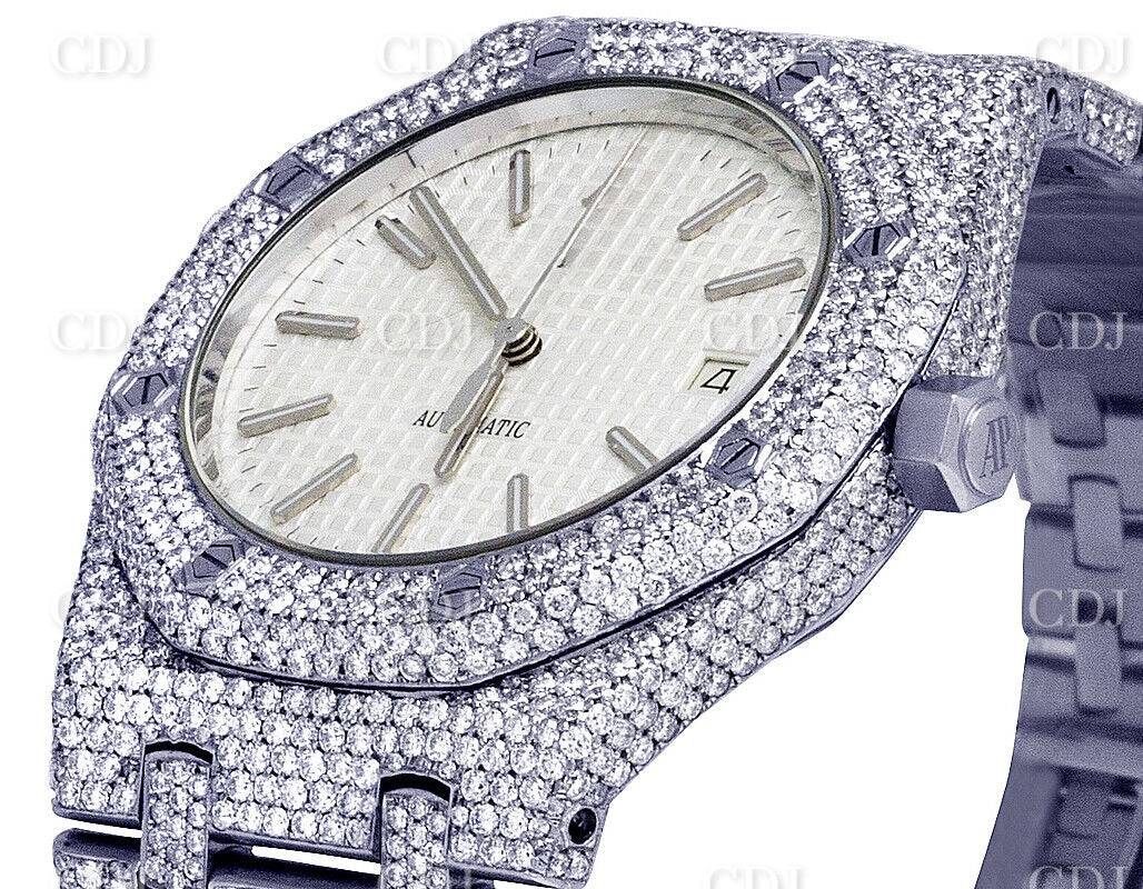 Trending Iced Out Round Cut Moissanite Studded Diamond Watch Swiss Automatic Movement Watch Wholesale Price