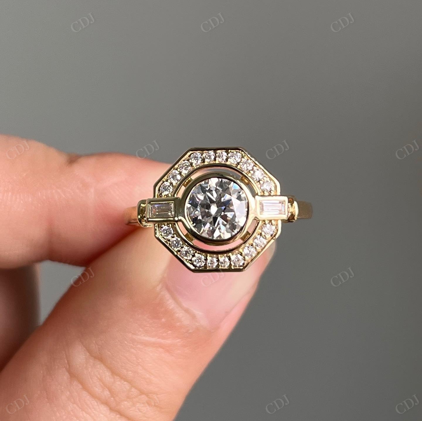 Round Cut Lab Grown Diamond Engagement Ring