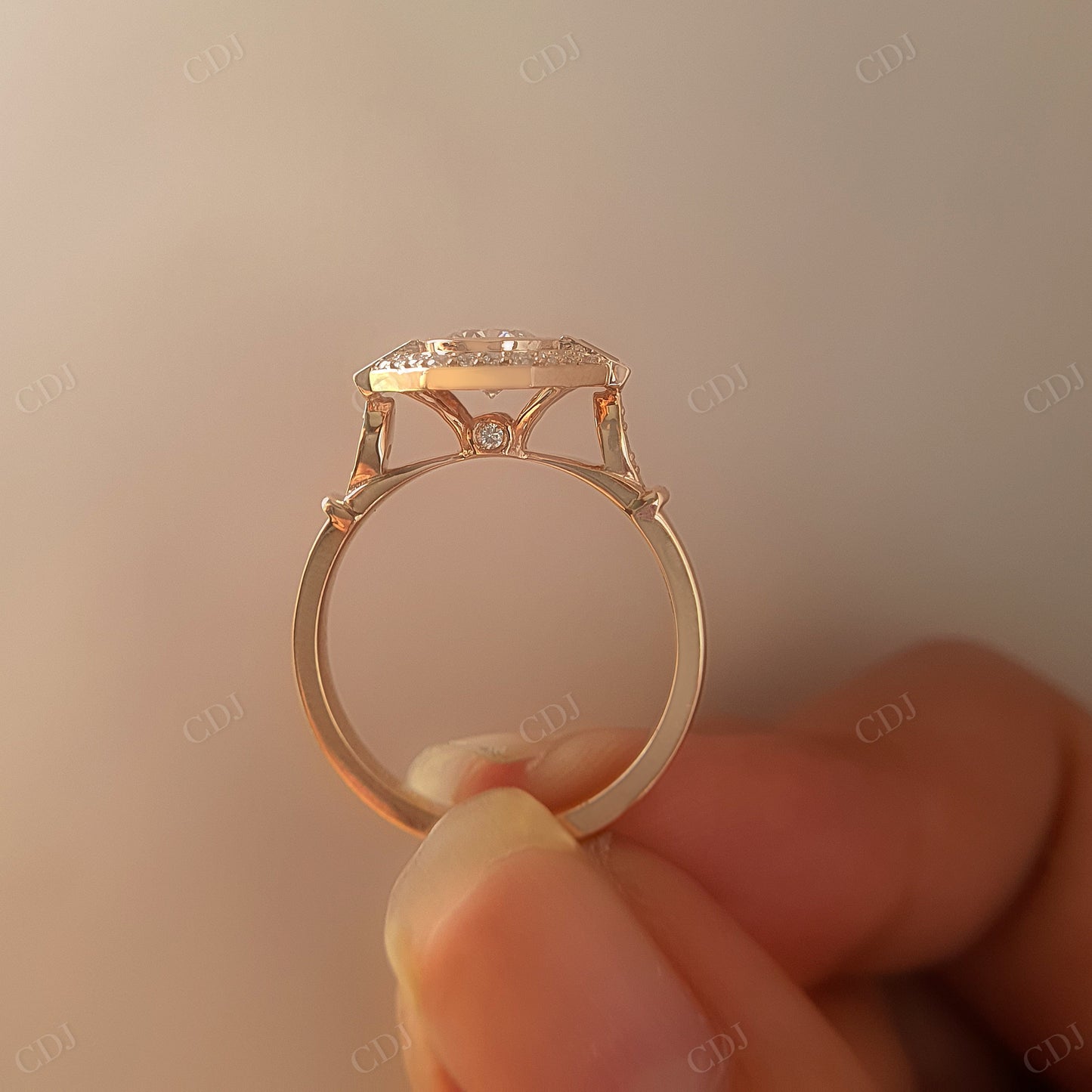 Round Cut Lab Grown Diamond Engagement Ring