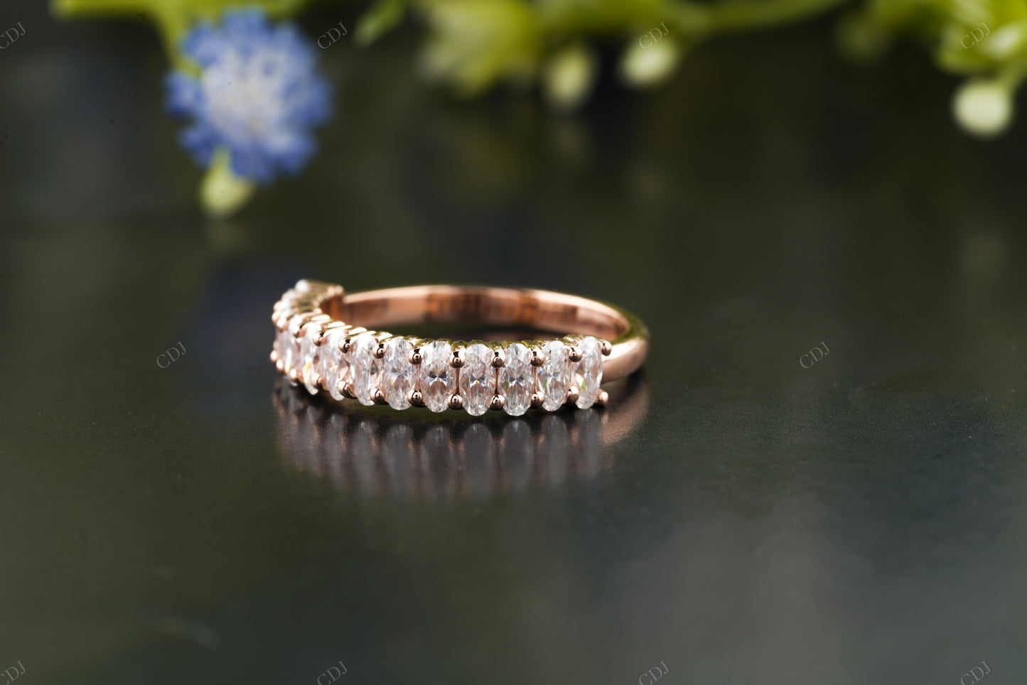 Oval Lab-Grown Diamond Stackable Band