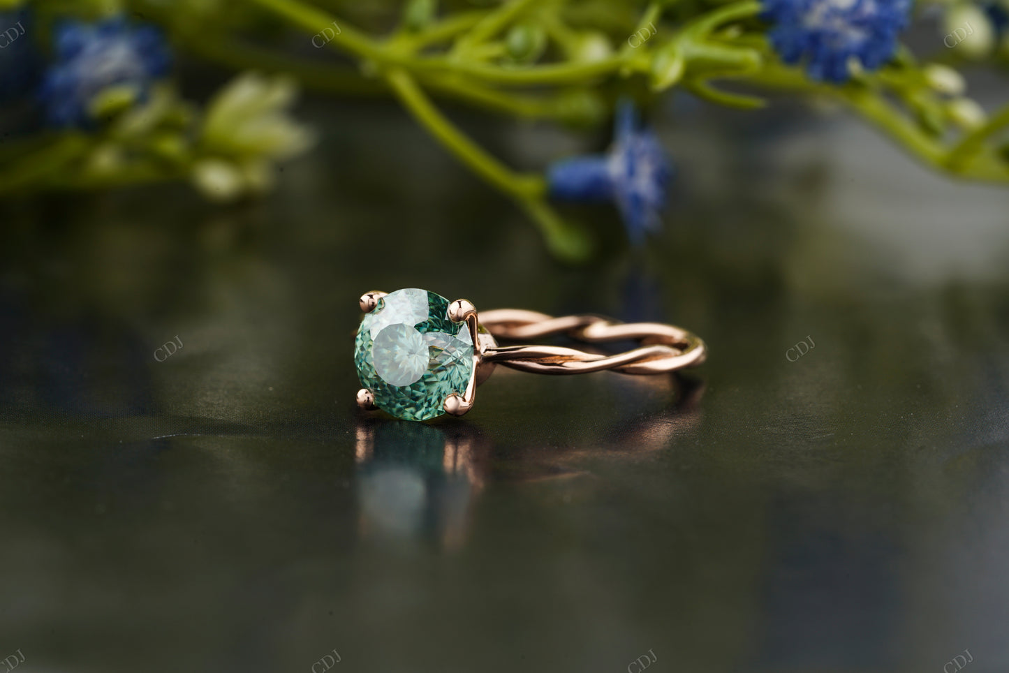 Round Green Gemstone Twisted Shank Ring