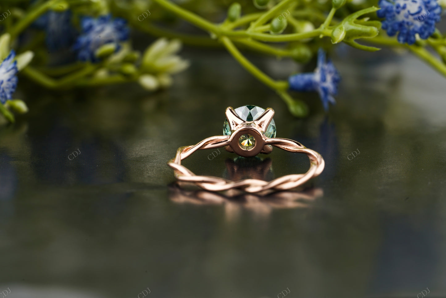 Round Green Gemstone Twisted Shank Ring