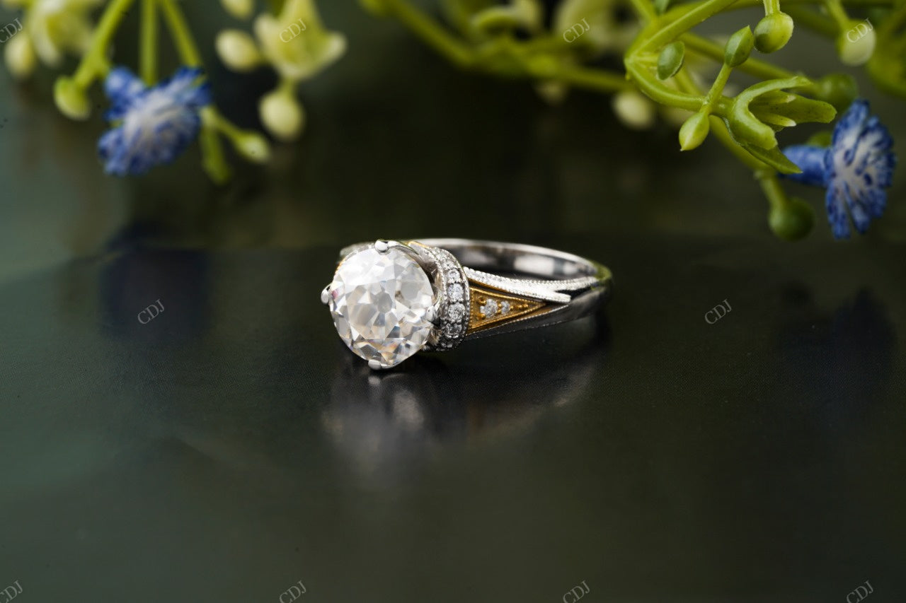 Lab-Grown Diamond Vintage Halo Ring