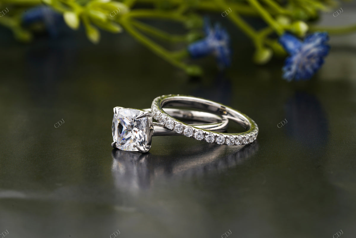 Lab-Grown Diamond Halo Engagement Ring
