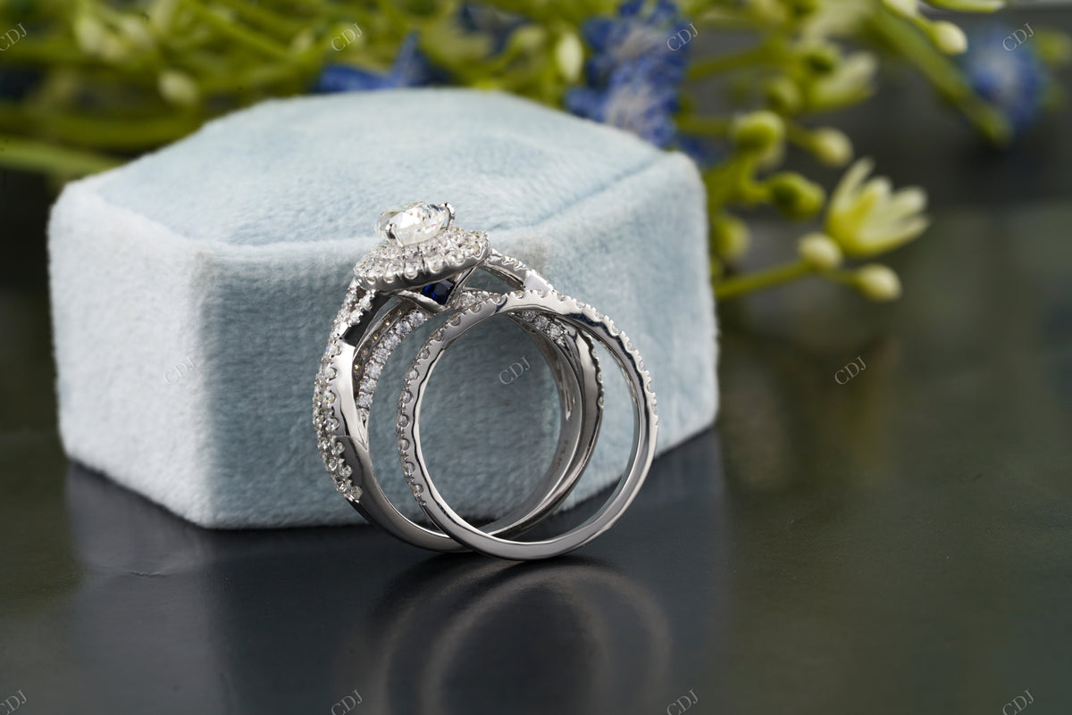 Pear Cut Lab-Grown Diamond Halo Ring