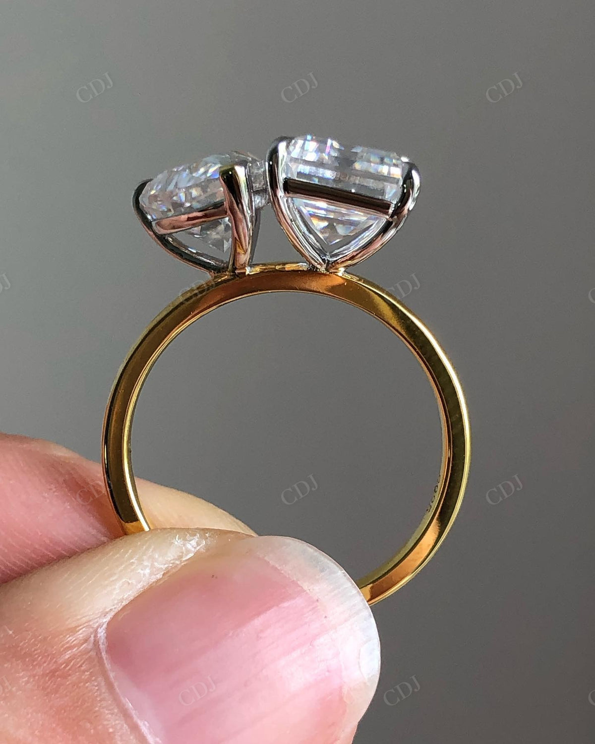 Toi et Moi Lab Grown Diamond Ring For Women customdiamjewel