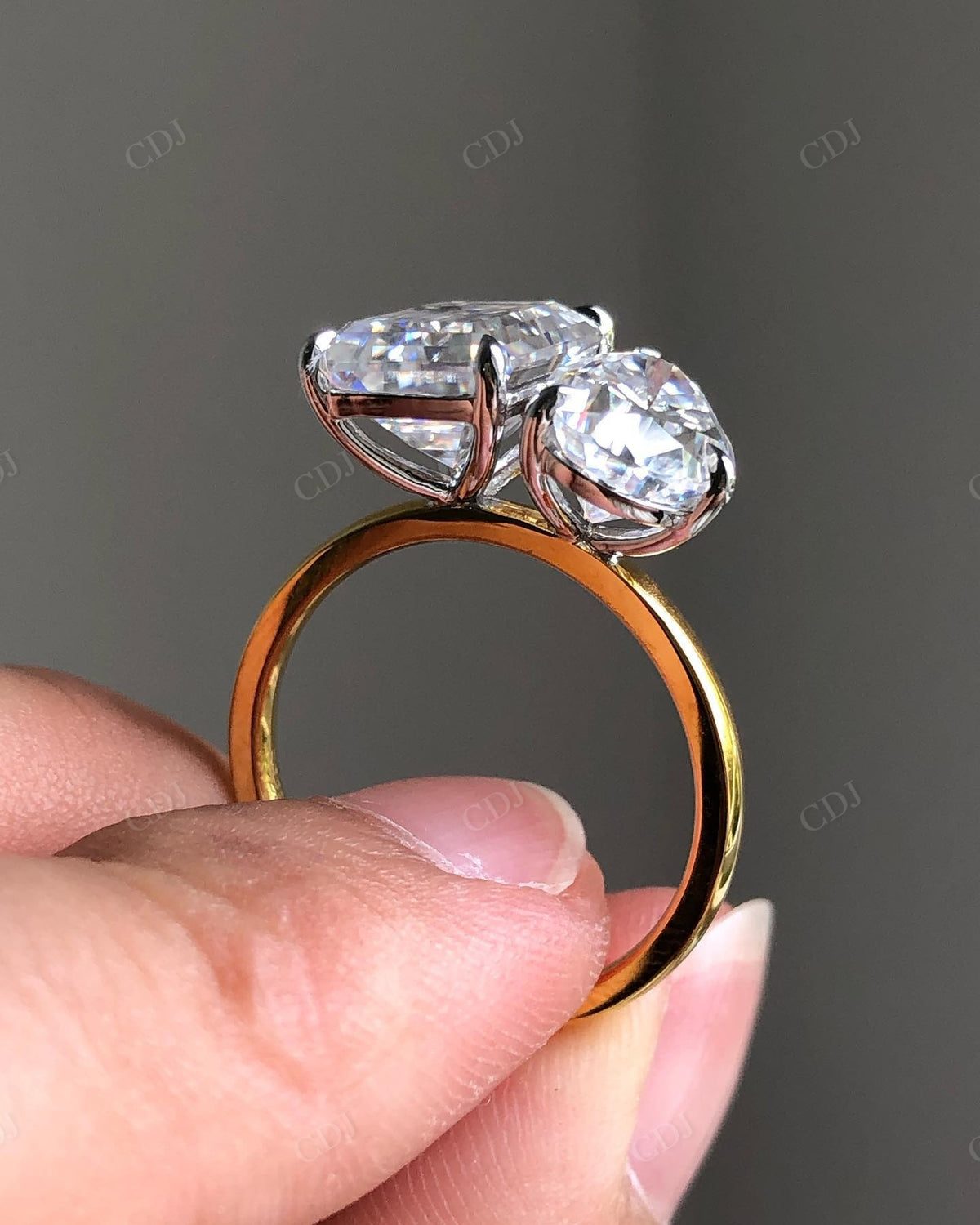 Toi et Moi Lab Grown Diamond Ring For Women customdiamjewel