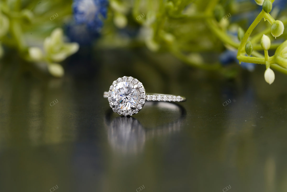 Classic Round Lab-Grown Diamond Ring customdiamjewel