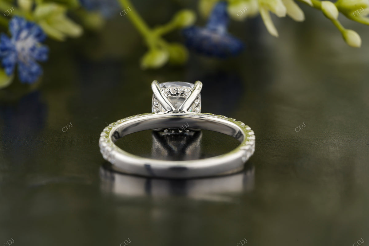 Cushion Lab-Grown Diamond Pavé Ring customdiamjewel