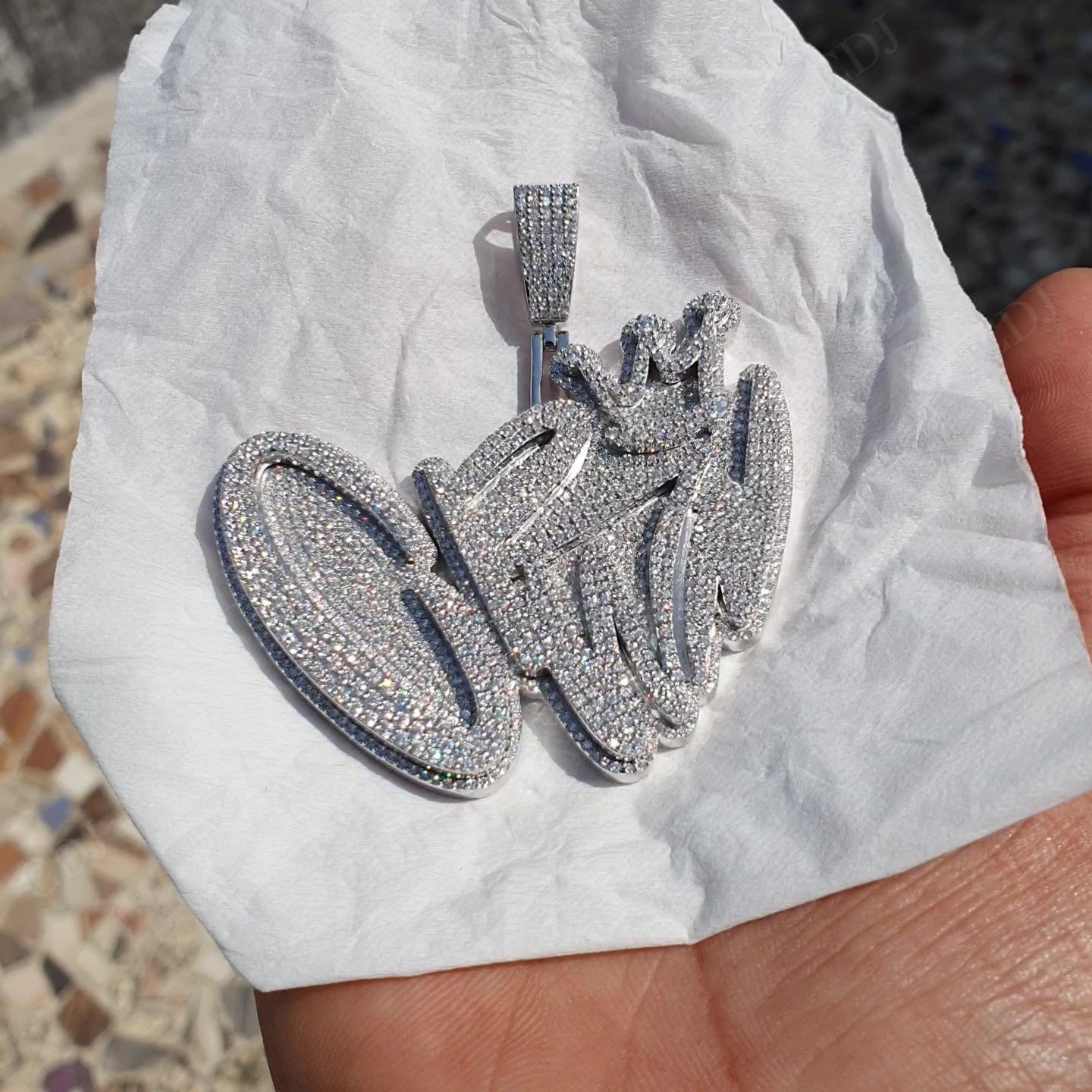 Iced Out Moissanite Cr👑wn Silver Pendant