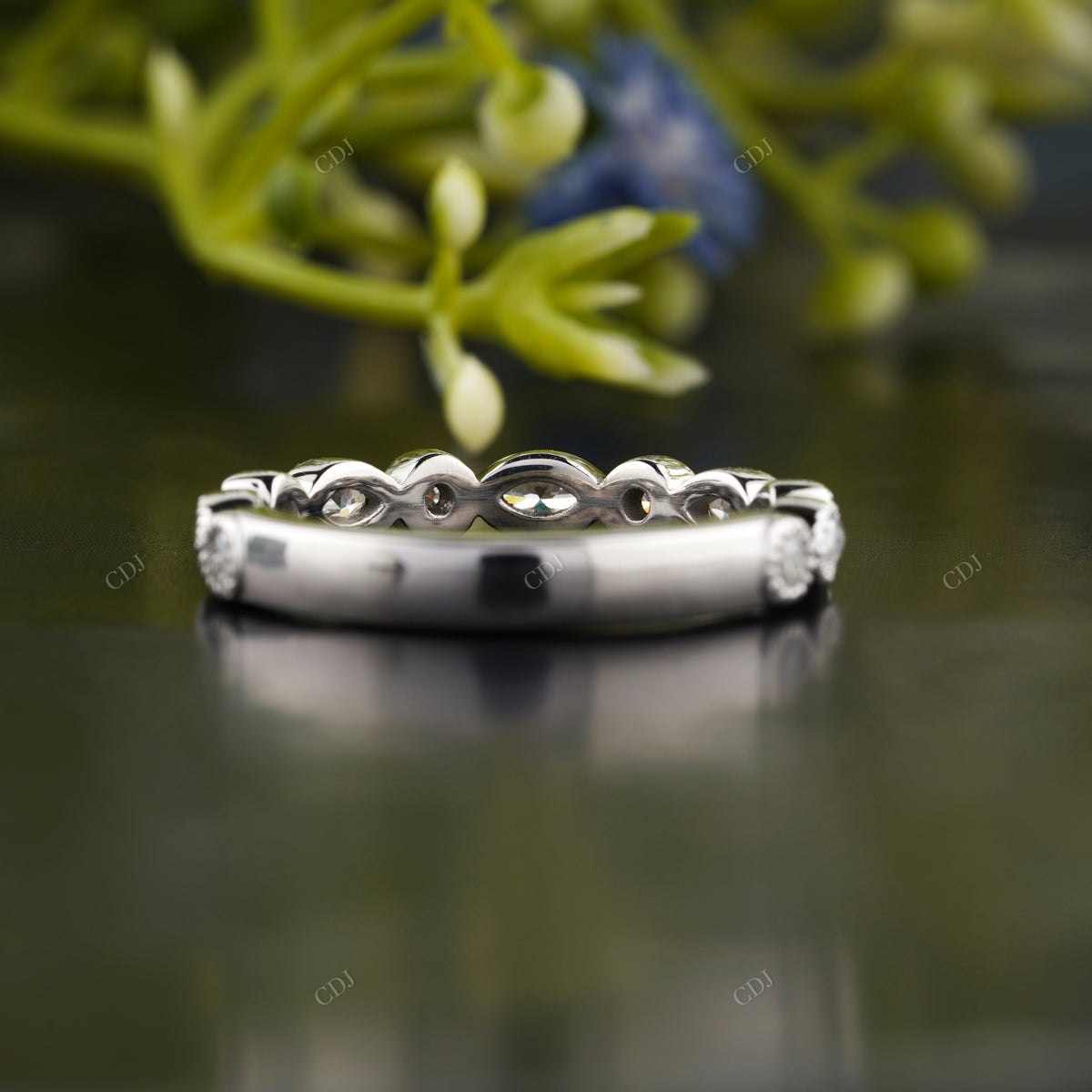 Marquise & Round Lab-Grown Diamond Band