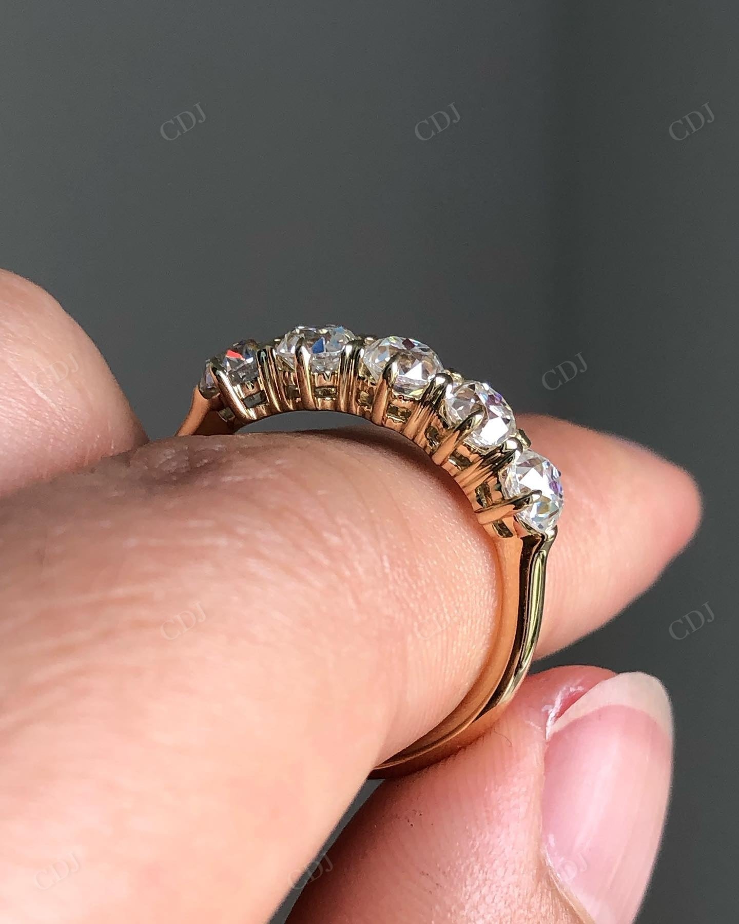 Round Cut 5 Stone Lab Grown Diamond Band