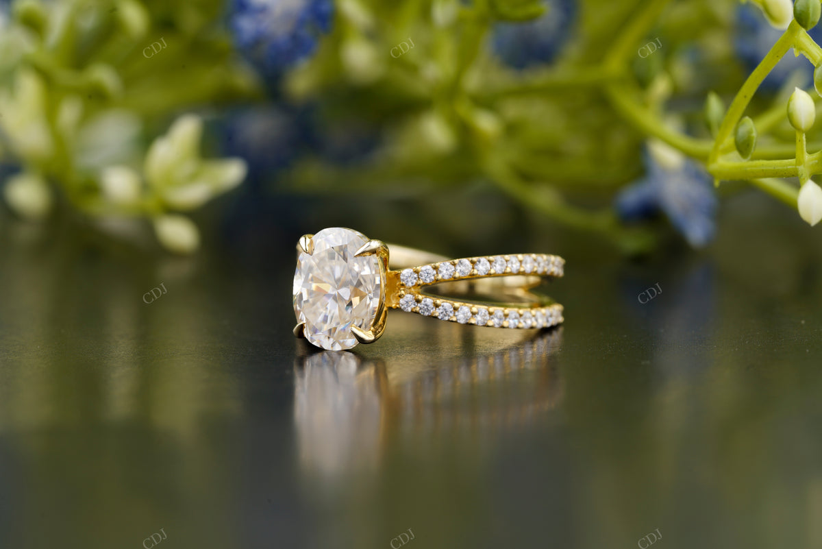 Oval Lab-Grown Diamond Crossover Ring customdiamjewel