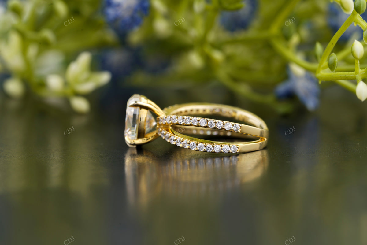 Oval Lab-Grown Diamond Crossover Ring customdiamjewel