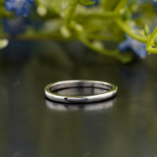 Minimalist Plain Gold Wedding Band