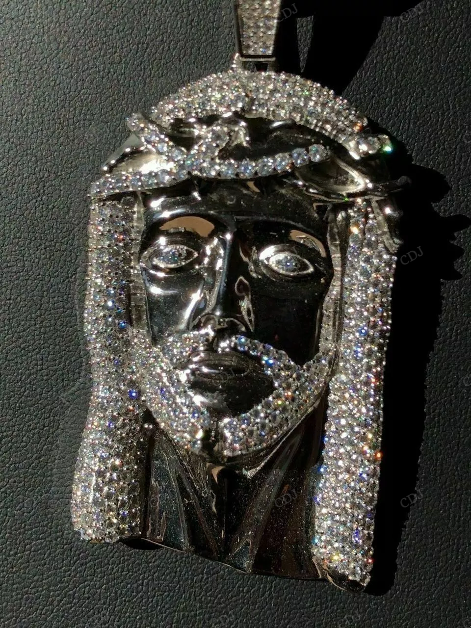 Hip Hop Fully Iced Out Jesus Head Pendant hip hop jewelry CustomDiamJewel