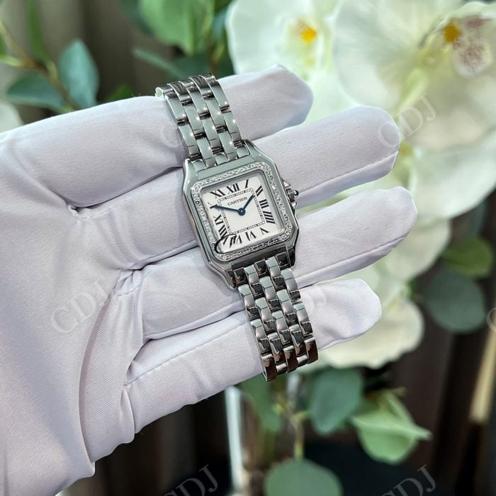 Simple Cartier Santos Diamond Bezel Watch Wholesaler customdiamjewel