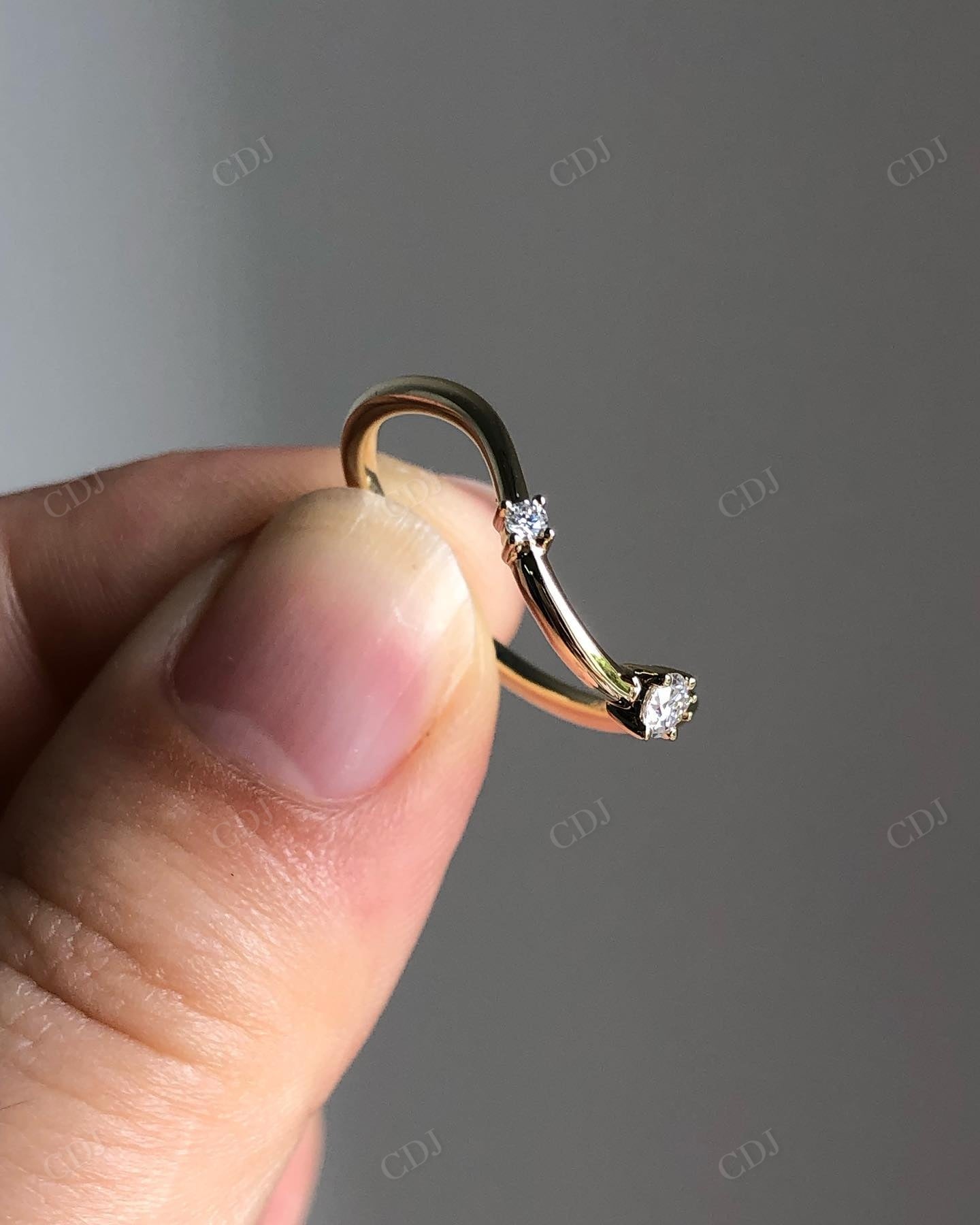 Minimalist Lab Grown Diamond Curve Band