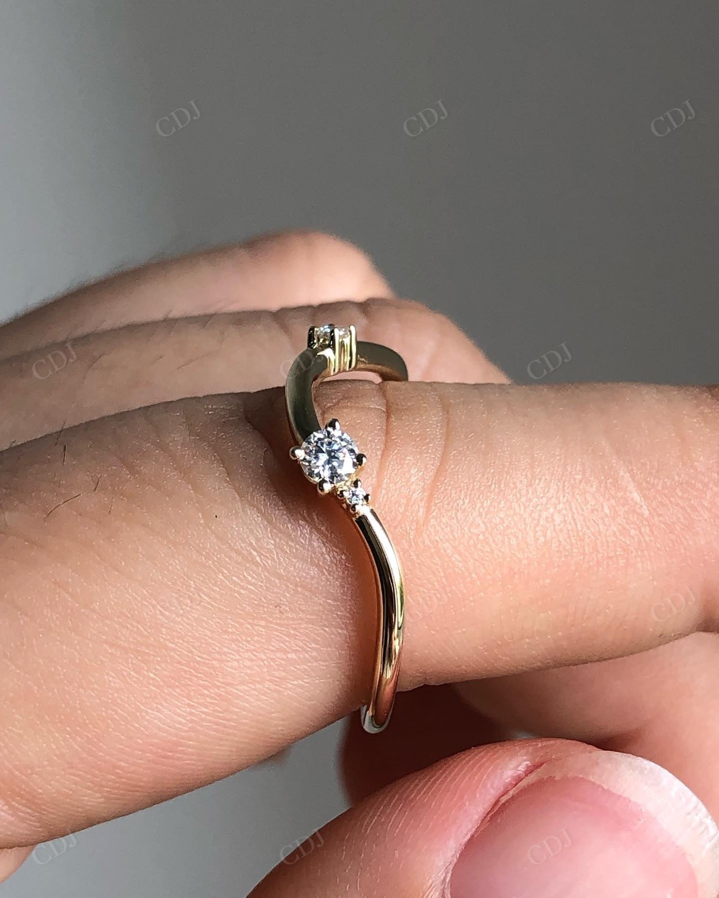 Minimalist Lab Grown Diamond Curve Band