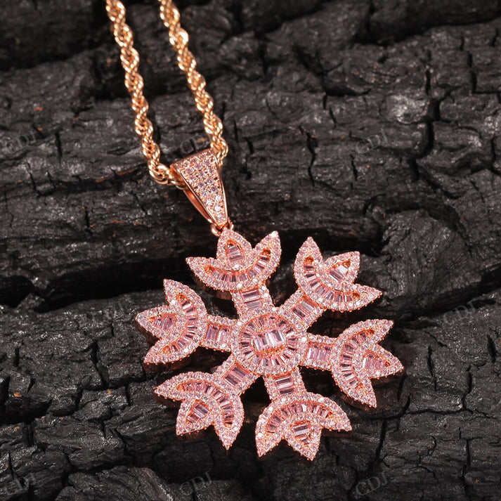 Iced Out Popular Snow Flower Hip Hop Pendant Snowflake Pendant hip hop jewelry CustomDiamJewel