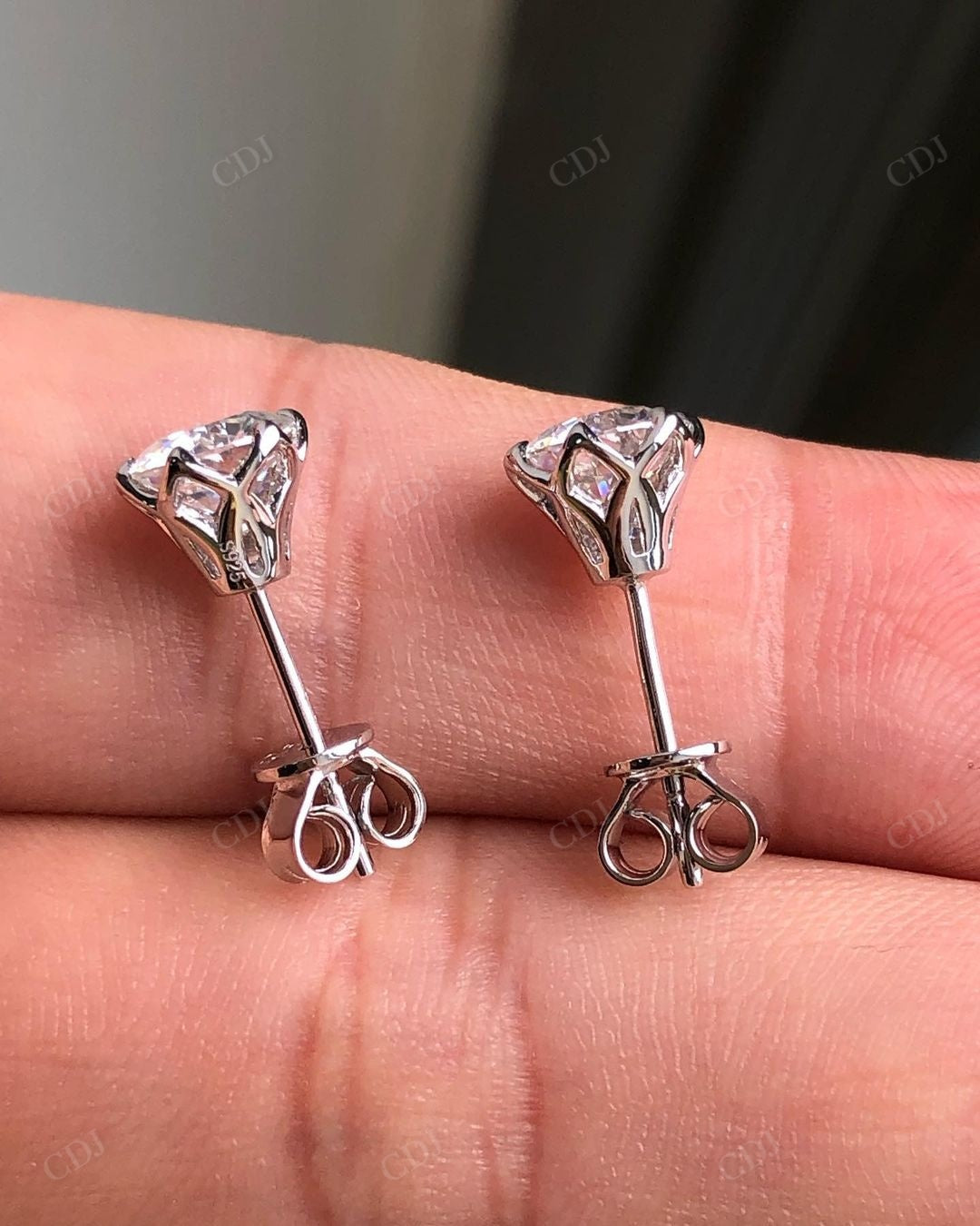 Round Cut Lab Grown Diamond Stud Earrings