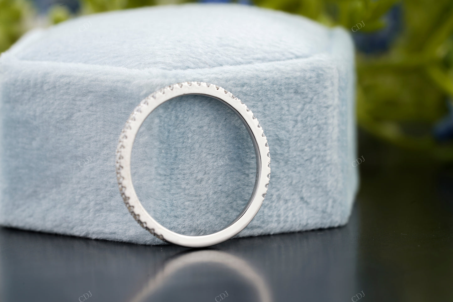 Round Lab-Grown Diamond Pavé Band
