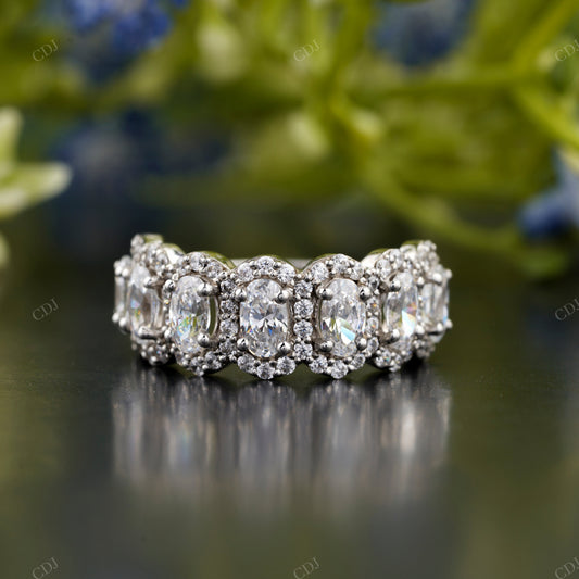 Oval Lab-Grown Diamond Halo Band
