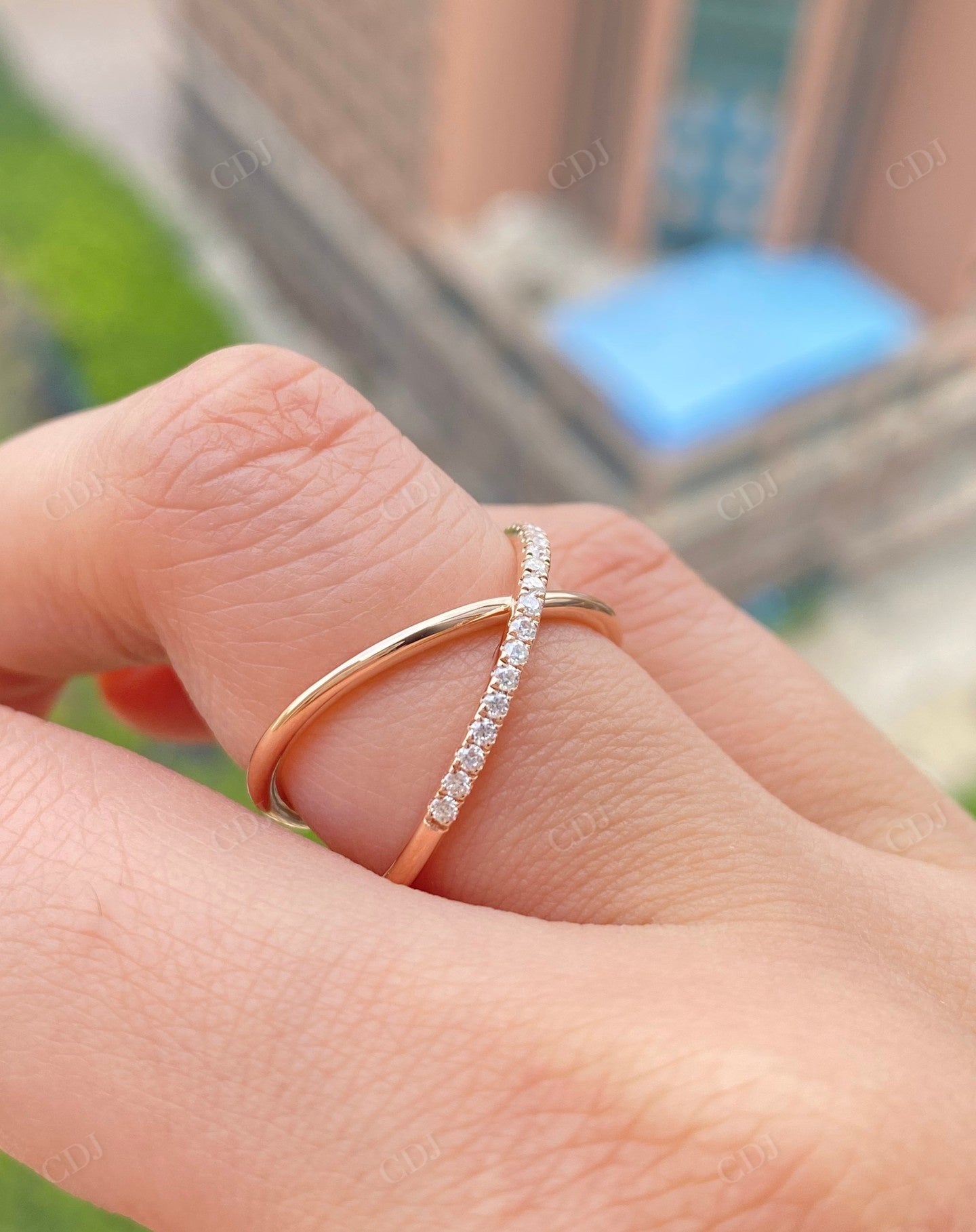 Custom Lab Grown Diamond Criss-Cross Ring