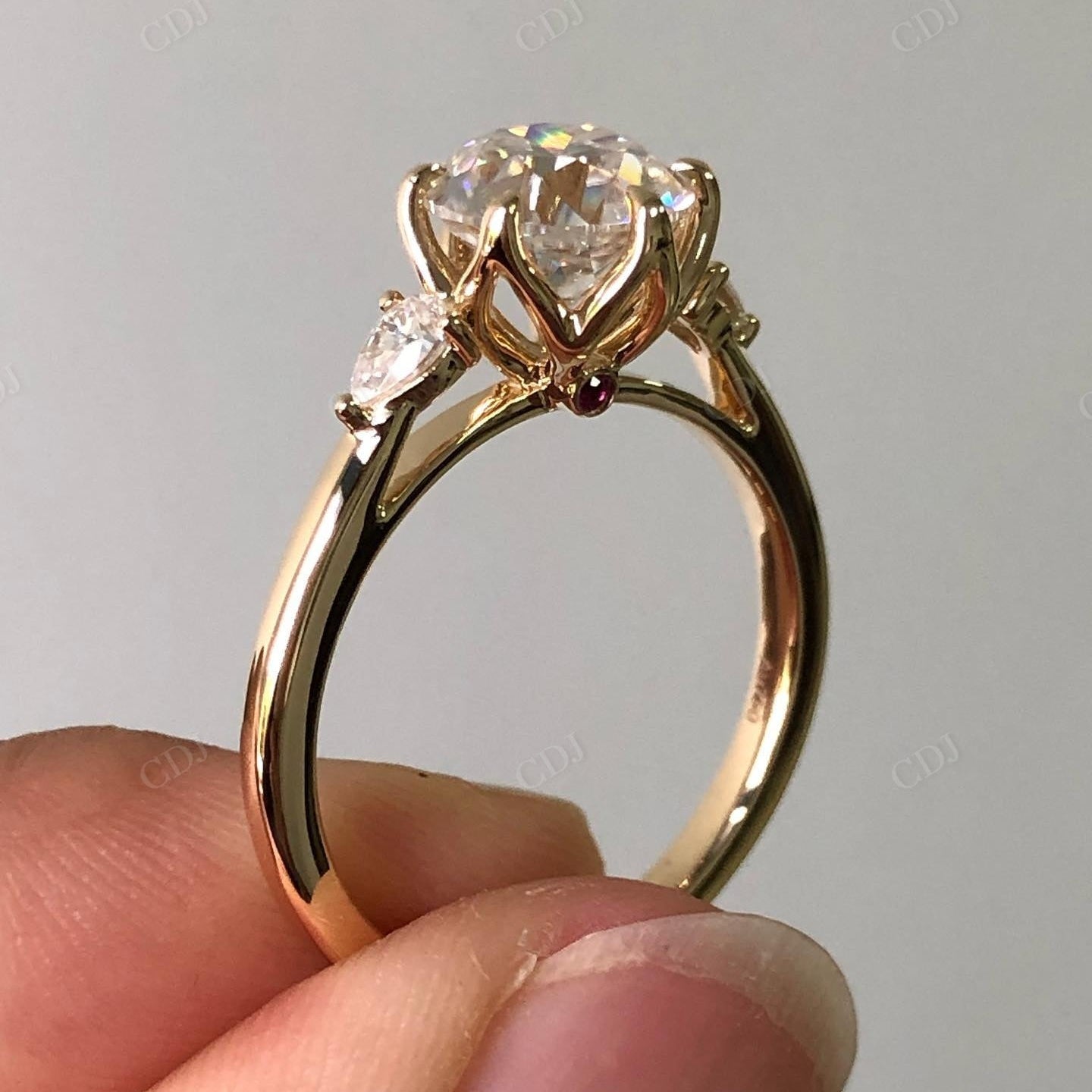 Tulip Set Lab Grown Diamond Ring For Women