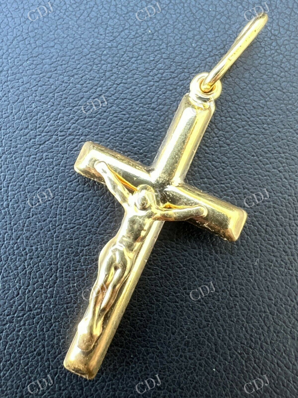 10K Hip Hop Jesus on Cross Crucifix Pendant  customdiamjewel   