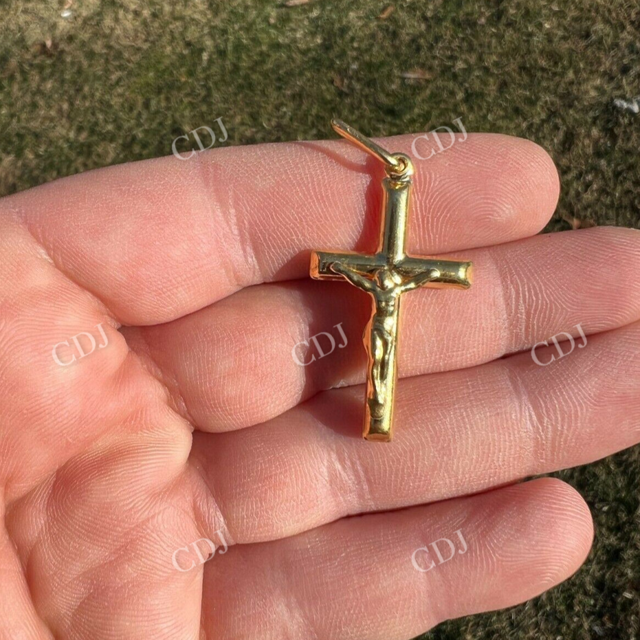 10K Hip Hop Jesus on Cross Crucifix Pendant  customdiamjewel   