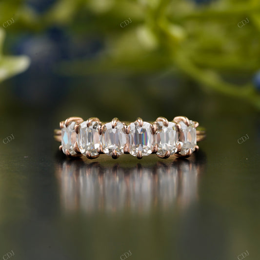 Oval Lab-Grown Diamond Band Ring