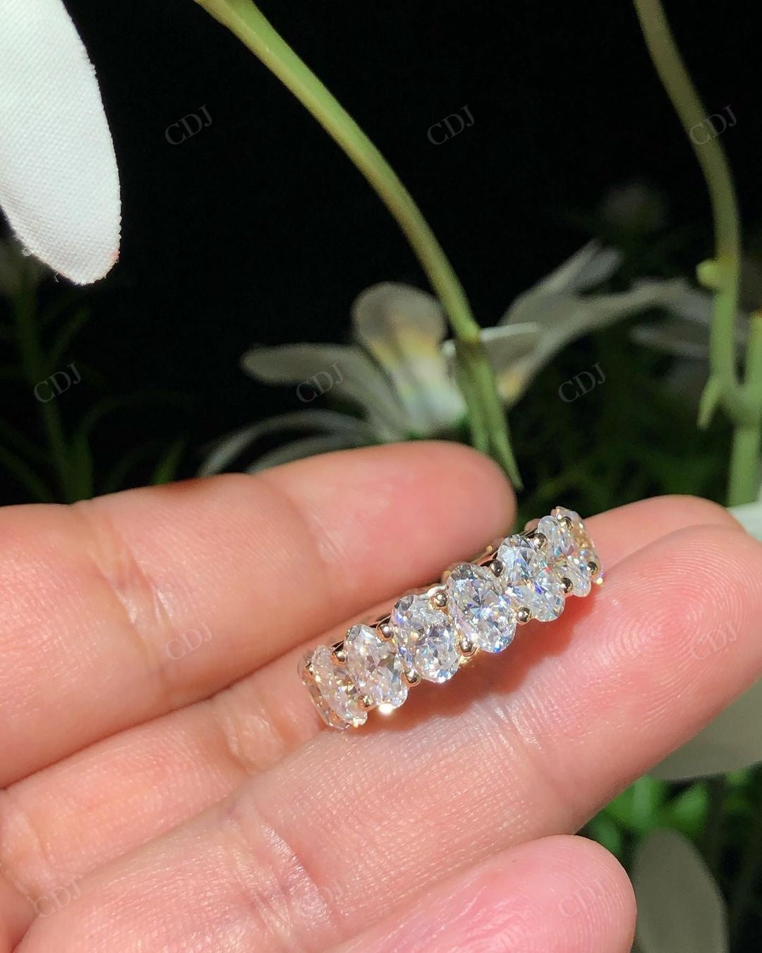 Classic Oval Lab Grown Diamond Band For Her customdiamjewel