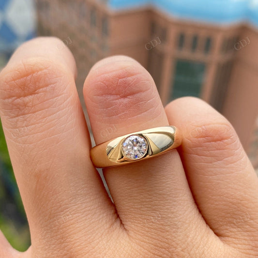 Round Lab Grown Diamond Vintage Wedding Band customdiamjewel