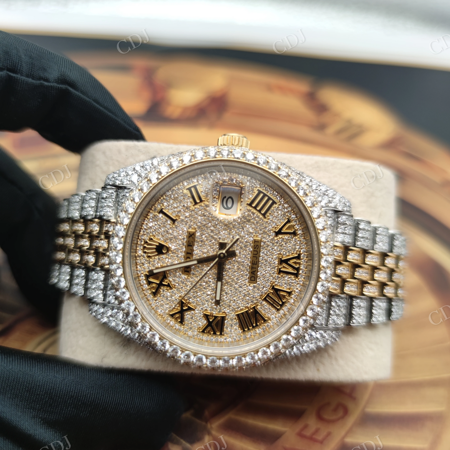 Moissanite Studded Iced Out Custom Rolex Watch customdiamjewel