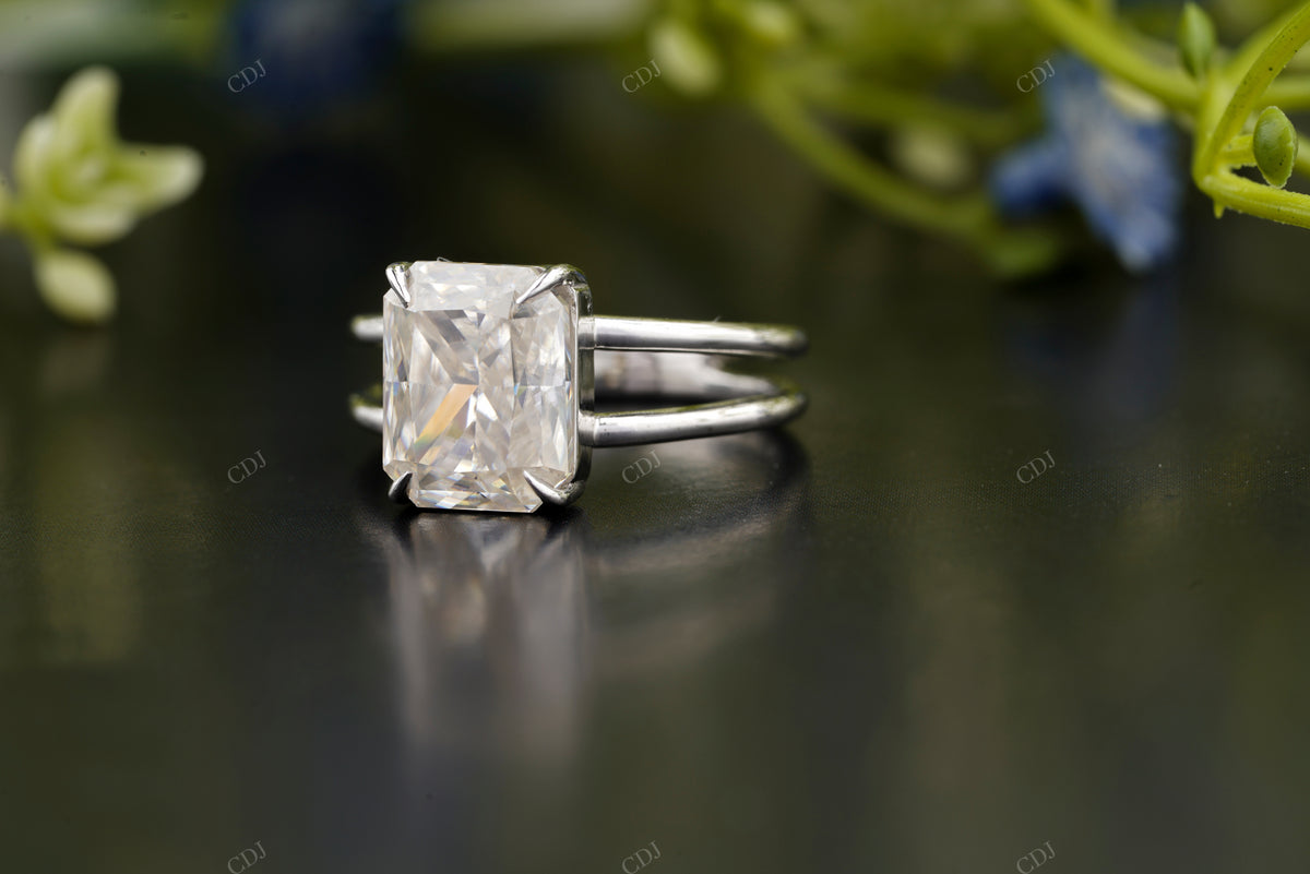 Lab-Grown Diamond Split Shank Ring customdiamjewel