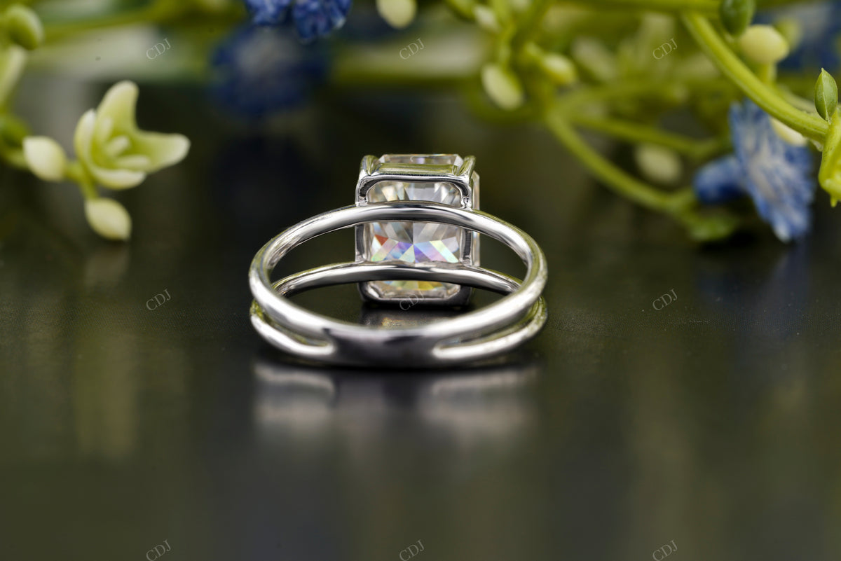 Lab-Grown Diamond Split Shank Ring customdiamjewel