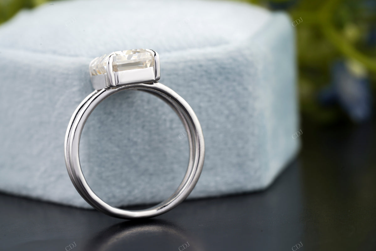 Lab-Grown Diamond Split Shank Ring customdiamjewel